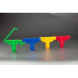 Pinza plástico para fregona (sin elementos metálicos) HCCP. Compra accesorios de baño industriales en VenusCatalogo.com